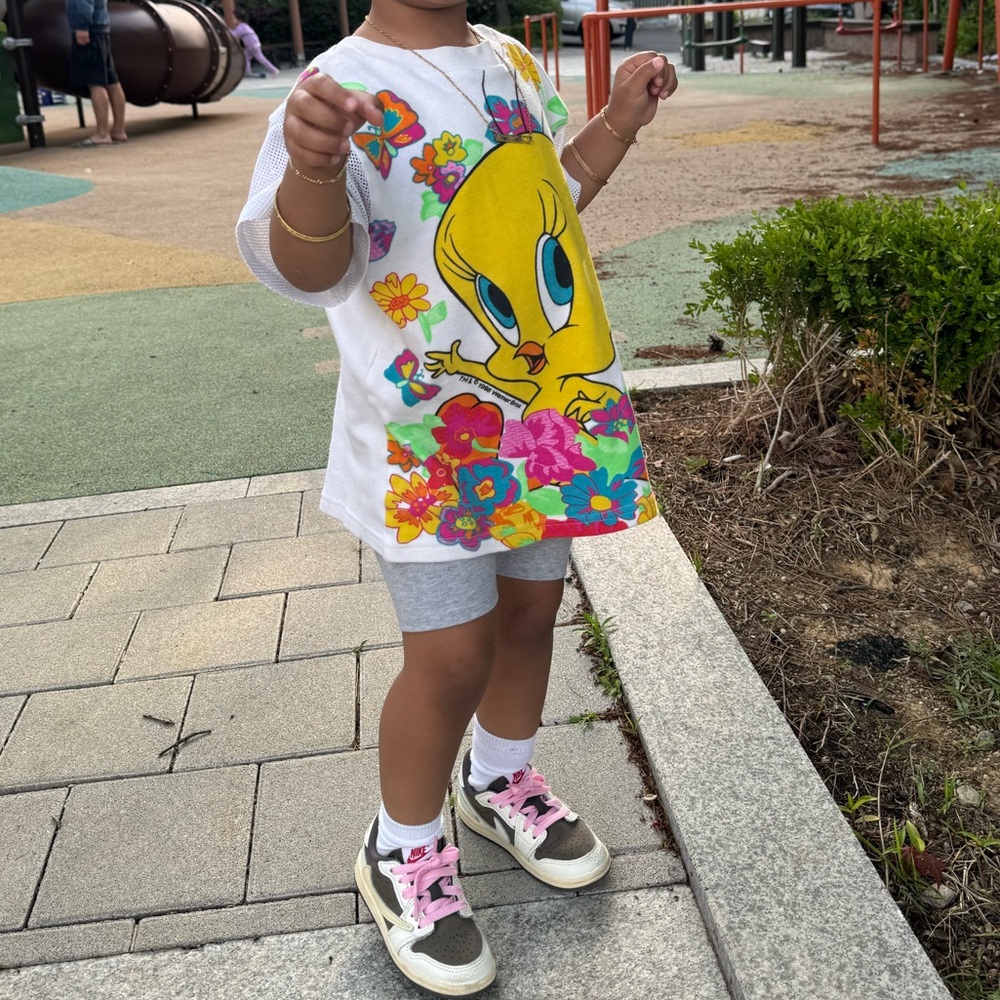Warner Bros. Tweety Floral Kids Tee - White and Multicolor